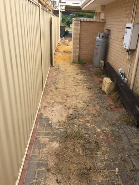 Fencing & side access 4